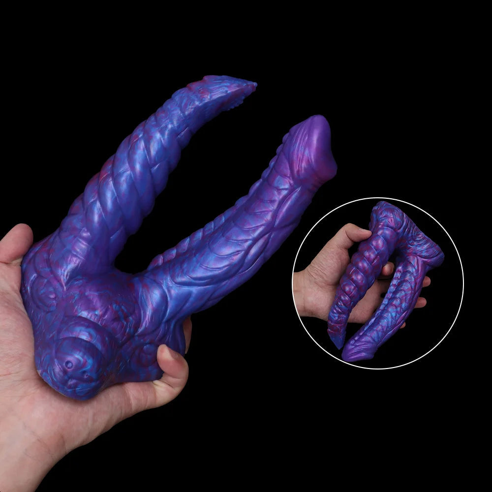 ASHBURN Double Head HORNS 7.28 IN