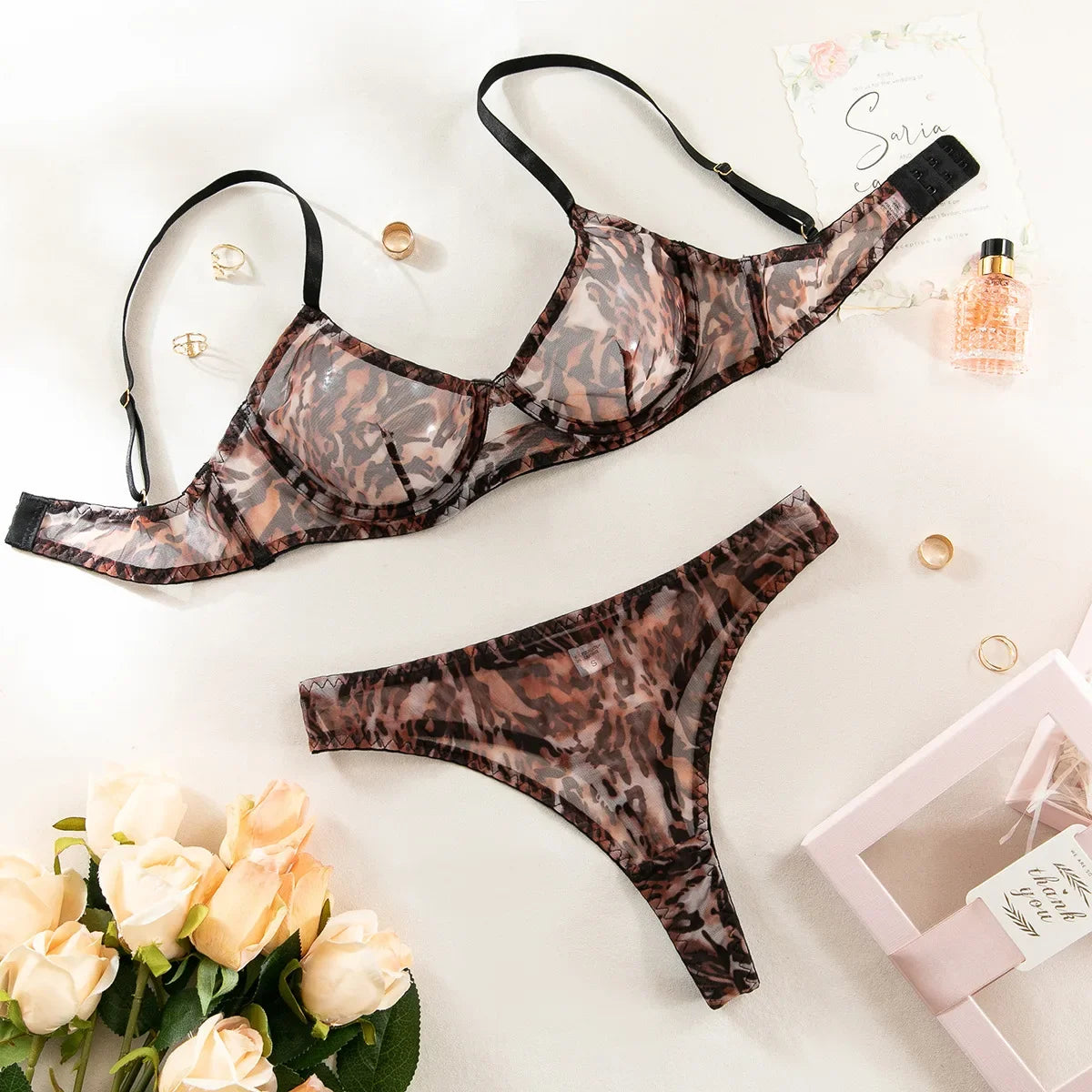 Toucheart 2-Piece Sexy Leopard Print Lingerie Set Bra Women Hollow Sexy Lingerie Thin Mesh Patchwork Print See-Through Sexy Set