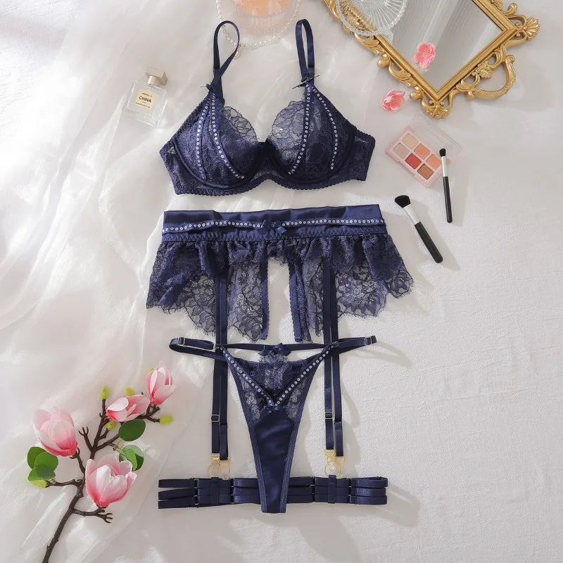 Toucheart Sexy Lingerie Suit for Women Lace Hollow Out See-through Underwear 4-piece Set Solid Color Sexy Garters Underwear Suit