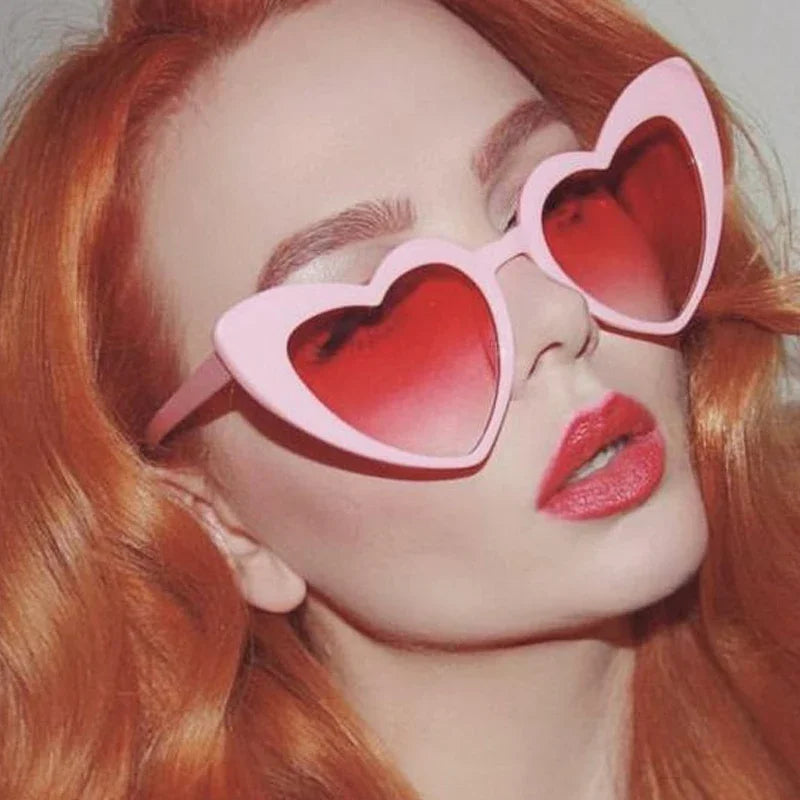Ladies Pink Cat Eye Love Heart Sunglasses Women Retro Oversized Personality Sun Glasses UV400 Eye Protection Eyewear Goggles