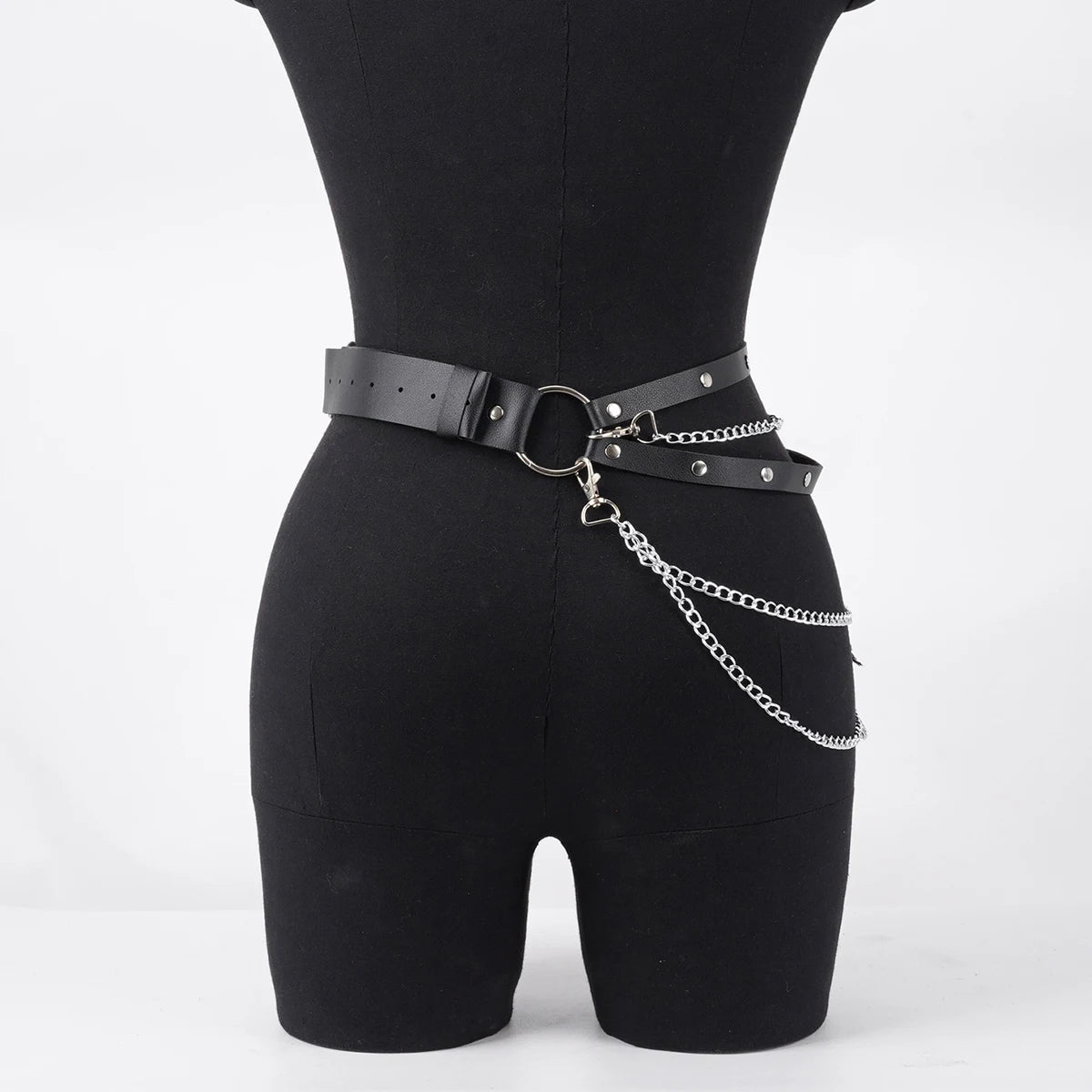 1pcs of women's fashion thigh garter belt, hip bag, chain ring decoration, punk clothing accessories, holiday carnival clothi