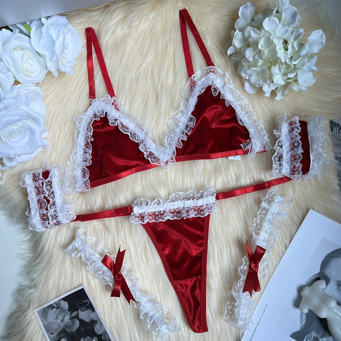 Toucheart Sexy Lingerie Set Valentine Sissy Ensemble Lingeries Femmes Velvet Ruffles Lace Seductive Beautiful Underwear Set New