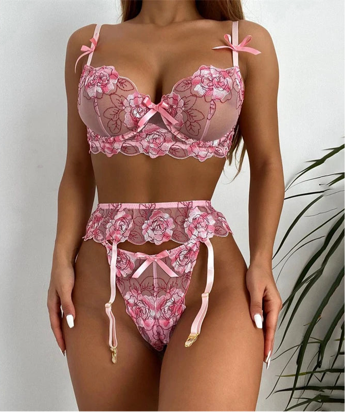 Romantic Lingeries Set for Woman Hot New Women's Underwear for Lady on Offer Bra Sexy Ladies Outfits Sexual Lingerie Woman Thong