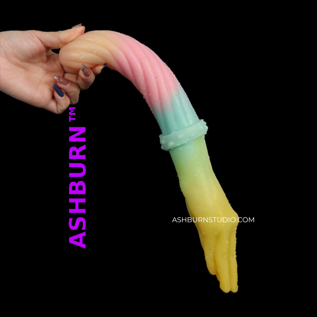 ASHBURN™ “Sugar Spiral Grip” – Macaron Fantasy Fist by ASHBURN™
