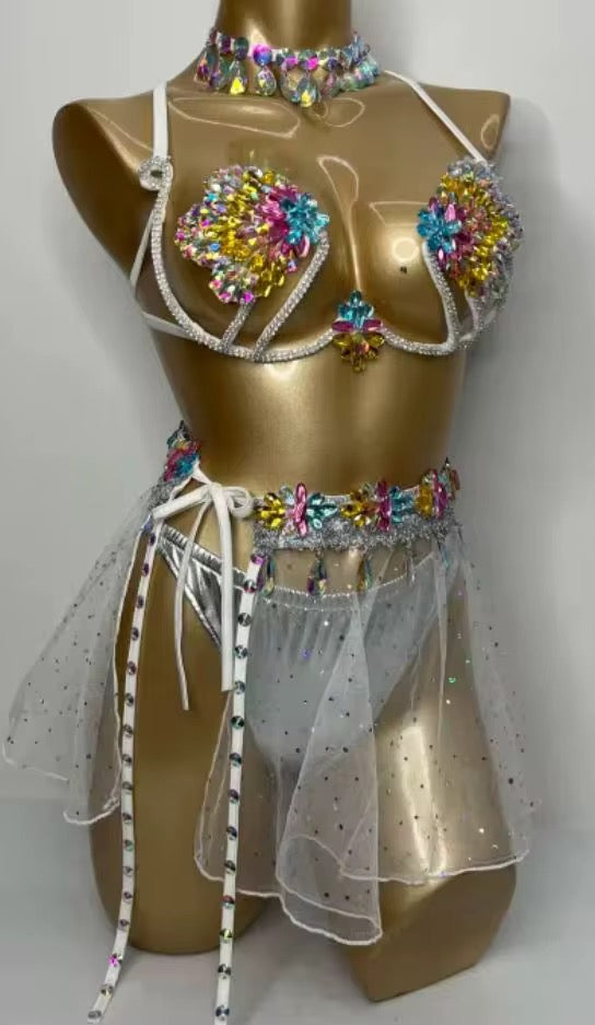 Wired bra+mini skirt+bottom