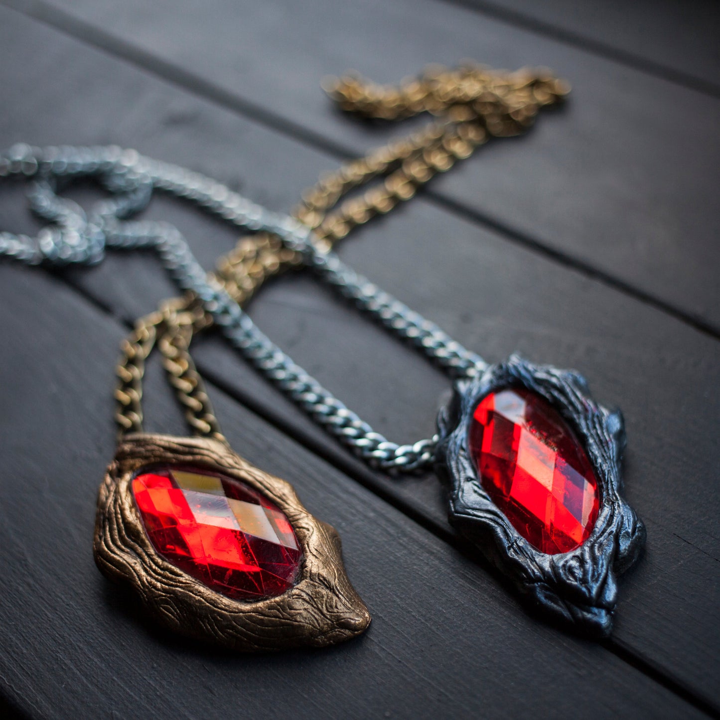 Devil May Cry 3 Vergil/Dante Cosplay Pendant - In Stock