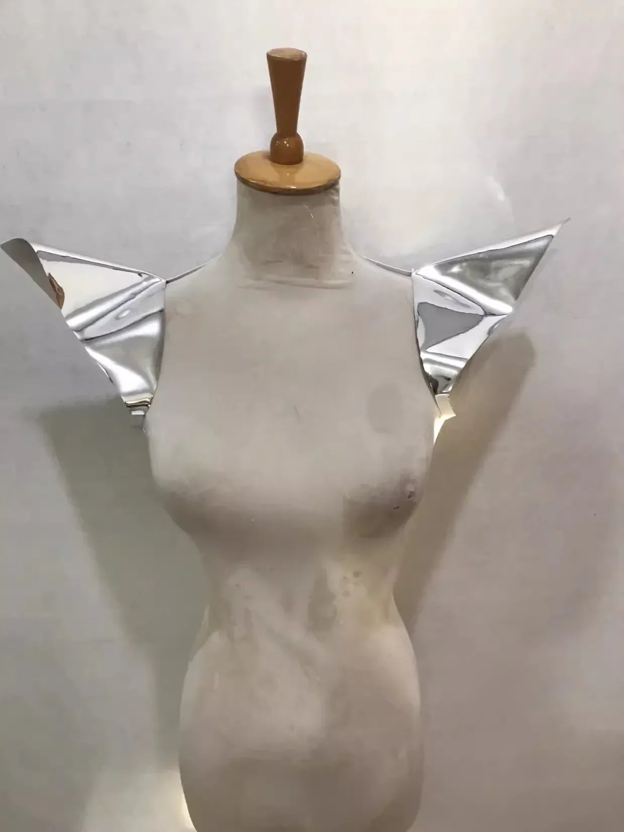 Nightclub Dj Ds Stage Performance Accessories Rave Outfit Silver Flying Shoulder Vest Cosplay Women Cutout Jazz Shoulder Pads