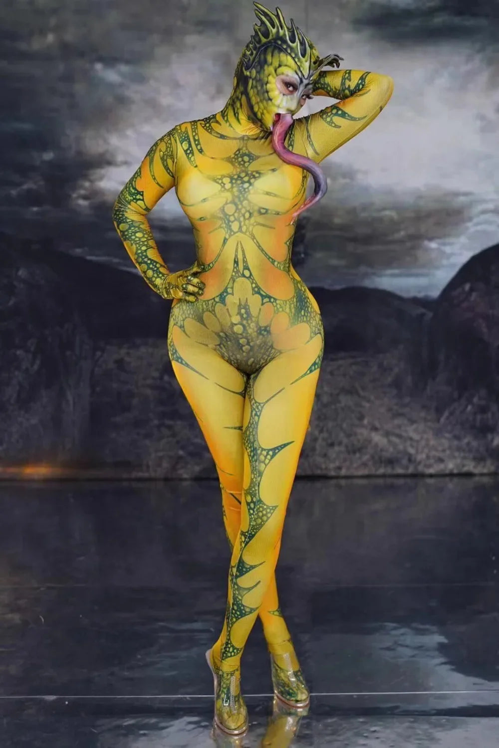 Sexy women stage dance bodysuit Nightclub party Halloween cosplay party costume Lizard female jumpsuit