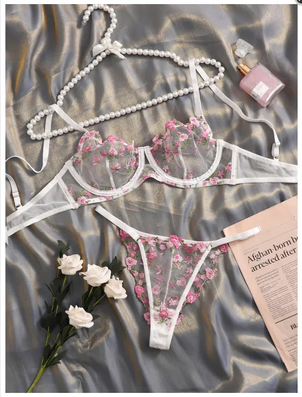 Full Woman Lingerie Sexy Women Women's Bras and Underwear for Lady on Offer Lingeries Sets Sexy Outfit Bra and Thongs to Set