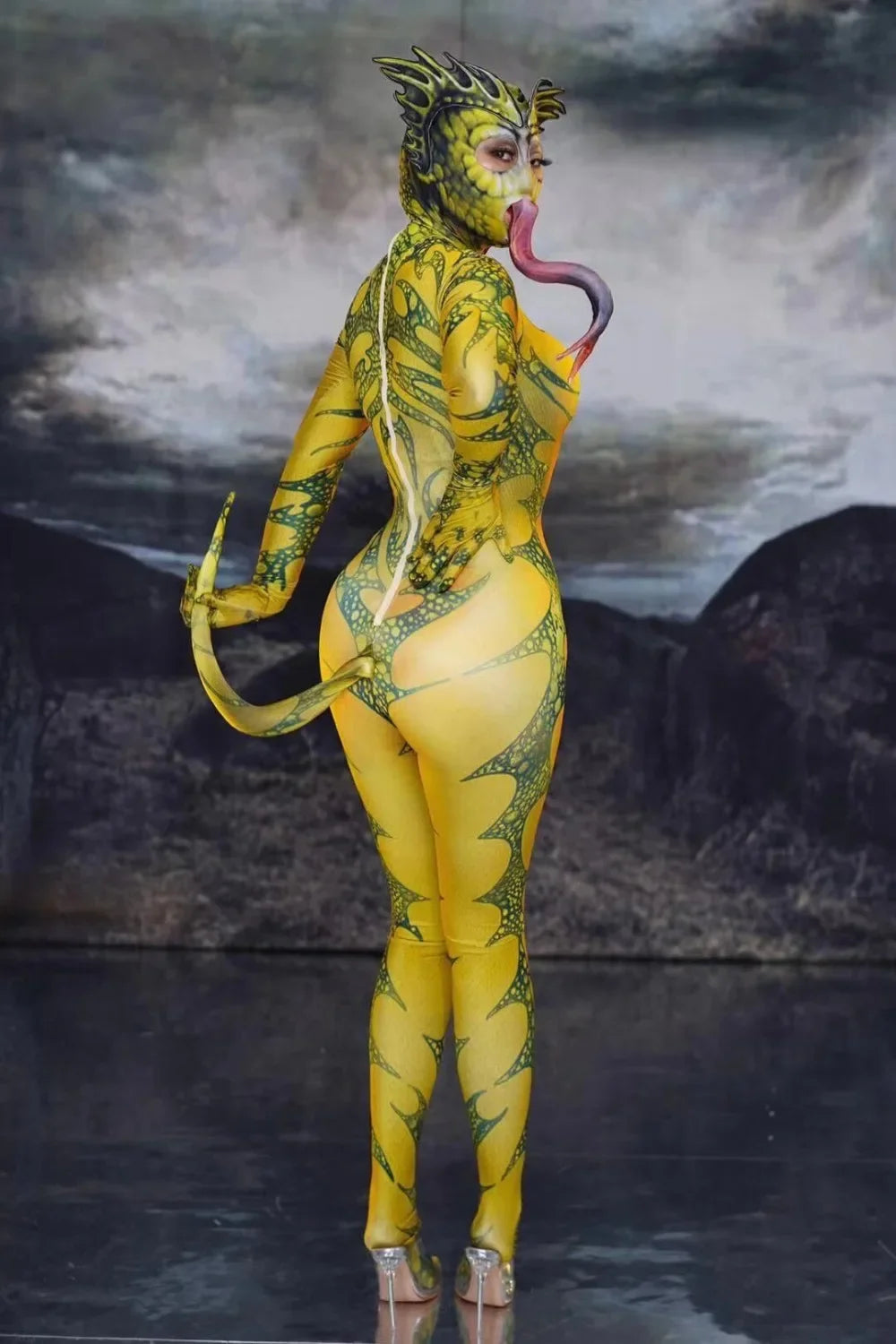 Sexy women stage dance bodysuit Nightclub party Halloween cosplay party costume Lizard female jumpsuit