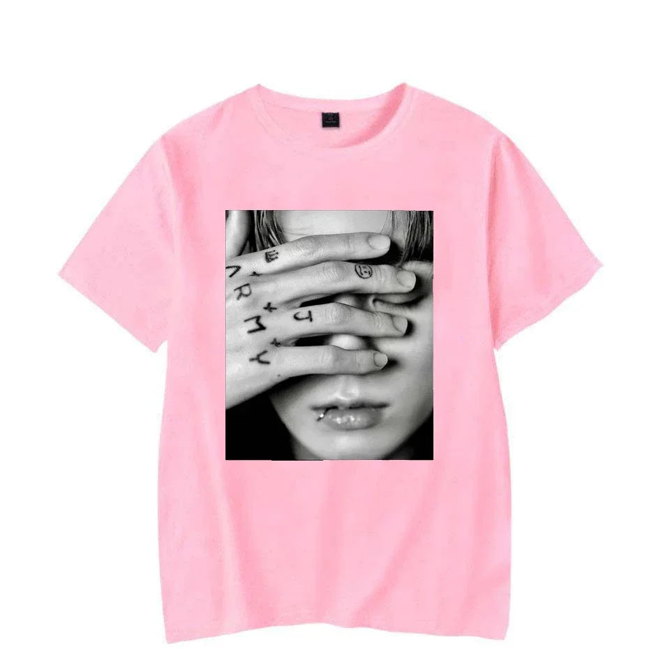 Vintage T-Shirt Jungkook Graphic T-Shirt  Oversized Tops Gothic Women's T-Shirt Kpop Aesthetic Goth Fashion Streetwear