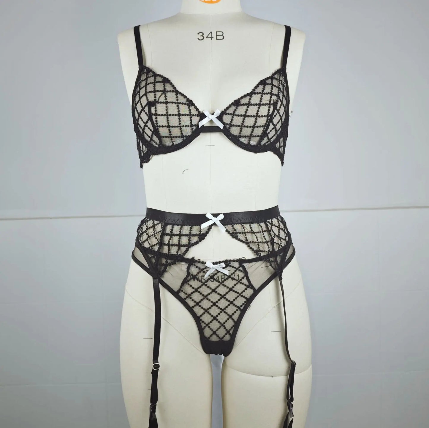 Toucheart Lingeries Sexy Hot for Women Embroidered Bra Steel Support Perspective Sexy Lingerie Set Sexy Hollow Out Underwear Set