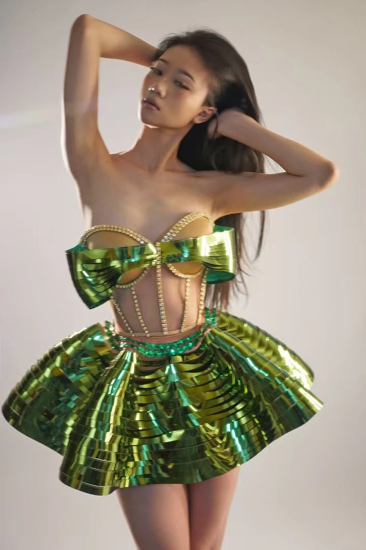 Sexy Diamonds Activity Clothing Women ClubCelebrate Stage Wear Performance Outfit Sparkly GoloSilver Top 2PCS Skirt Sets  Y009