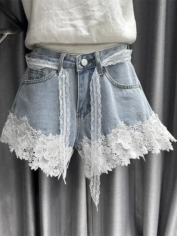 Sweet Lace Splicing Denim Shorts Women's 2025 Summer New A-shaped Wide-footed Jeans Hot Pants
