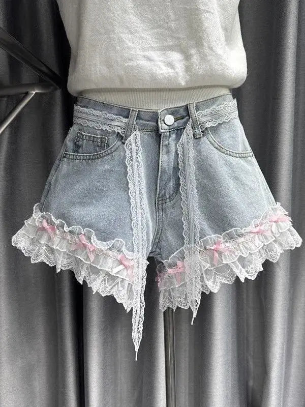 Sweet Lace Splicing Denim Shorts Women's 2025 Summer New A-shaped Wide-footed Jeans Hot Pants