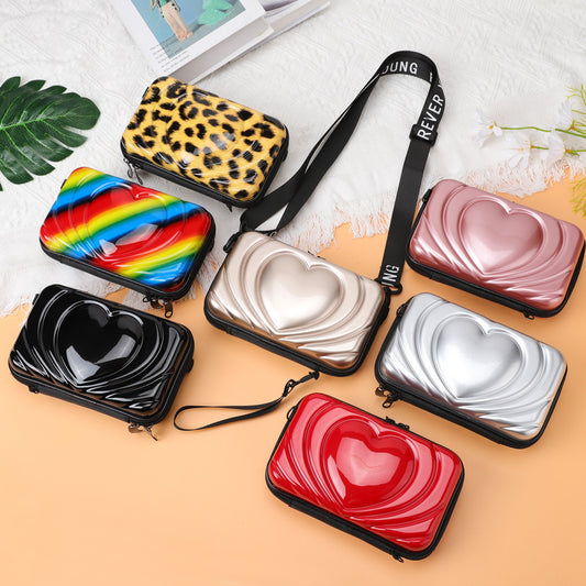 ASHBURN™ HeartCore Mini – Festival Camera Crossbody Case